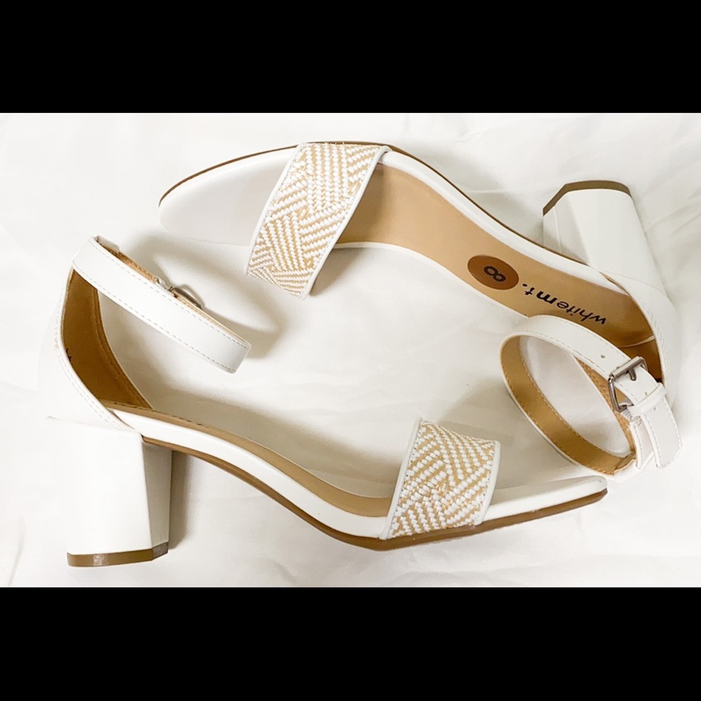 White Mt. sandals size 8 New without tag - Picture 3 of 4